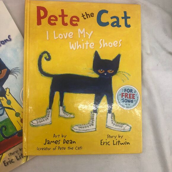 Pete the cat bundle of books (3) hardcover - Picture 2 of 11